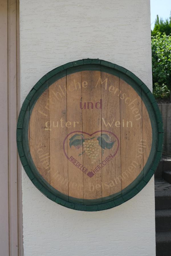 布里德尔Weingut & Gaestehaus Mees公寓 外观 照片